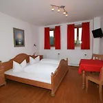 Landgasthof Auerschmiede Hotel *