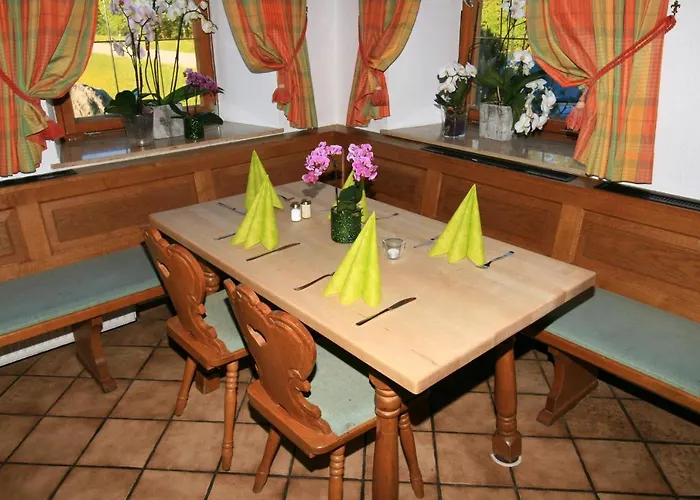 Landgasthof Auerschmiede Hotel *